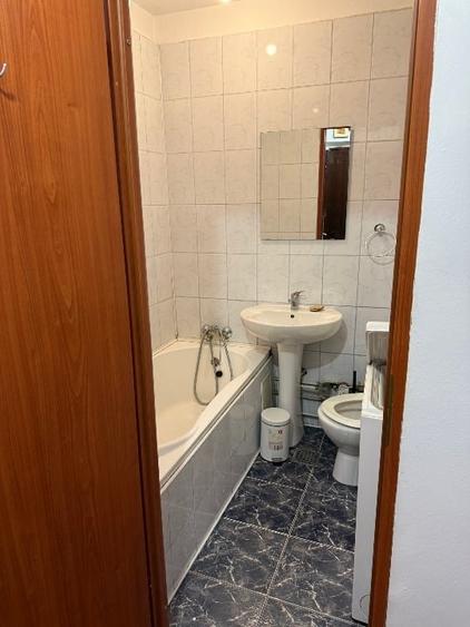 Garsonieră semidecomandată în Tineretului