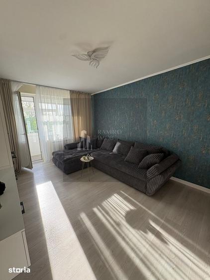 Apartament cu 3 camere decomandat în Giurgiului