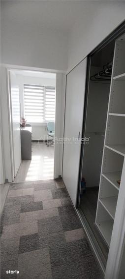 Apartament cu 3 camere semidecomandat, mobilat în 1 Mai