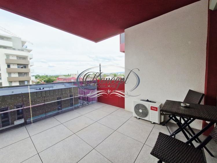 Apartament cu 2 camere semidecomandat, mobilat în Iris