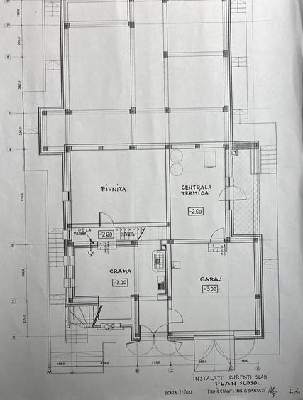 Casă cu 5 camere cu Teren 500 Mp în Central