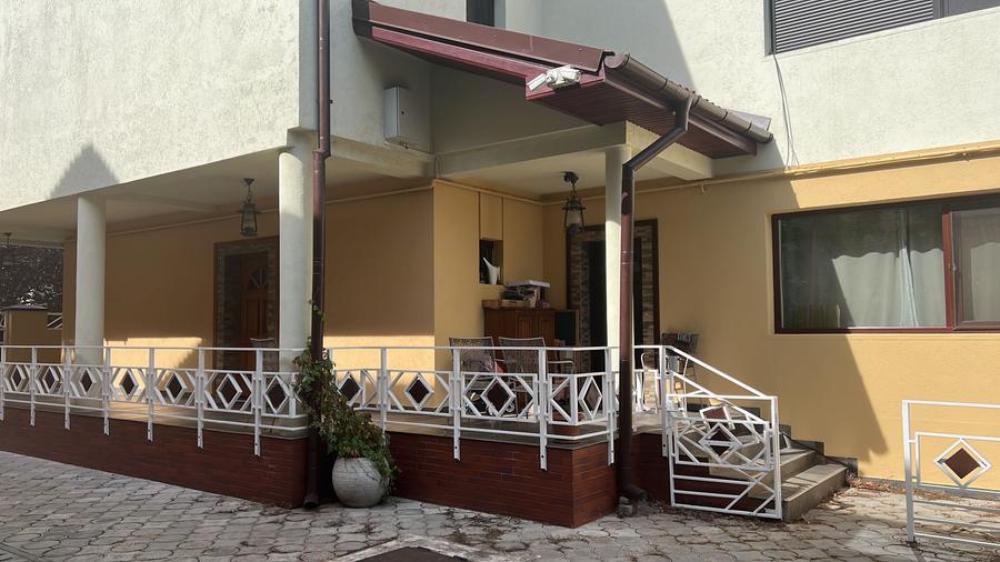 Casă cu 4 camere în Nord
