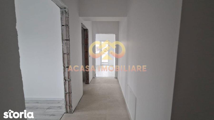 Apartament cu 3 camere decomandat în Galata