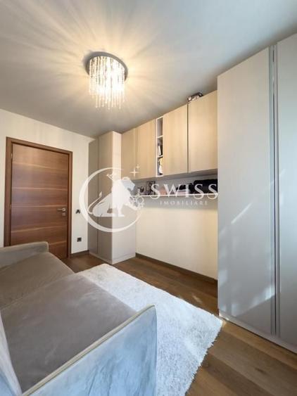 Apartament cu 3 camere semidecomandat, mobilat în Bună Ziua