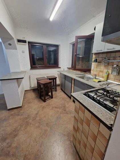 Casă cu 4 camere cu Teren 150 Mp în Central