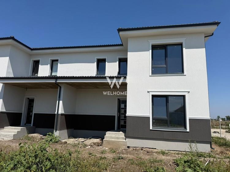 Duplex cu 4 camere cu Canalizare în Șura Mică