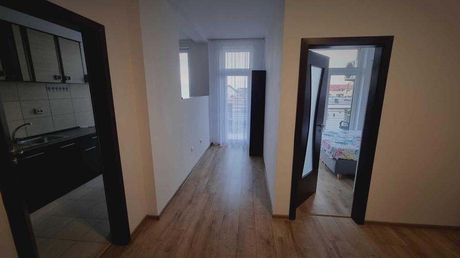 Apartament cu 2 camere semidecomandat în Exterior Vest