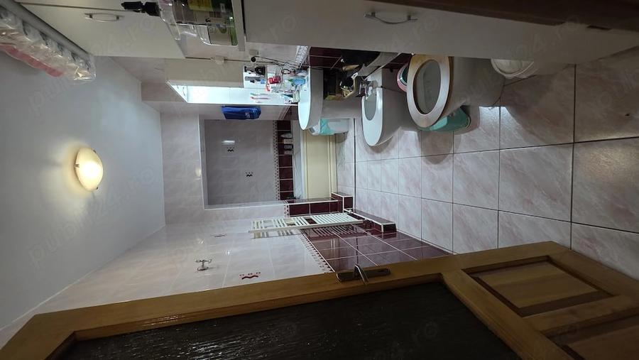 Apartament cu 3 camere decomandat în Mărăști
