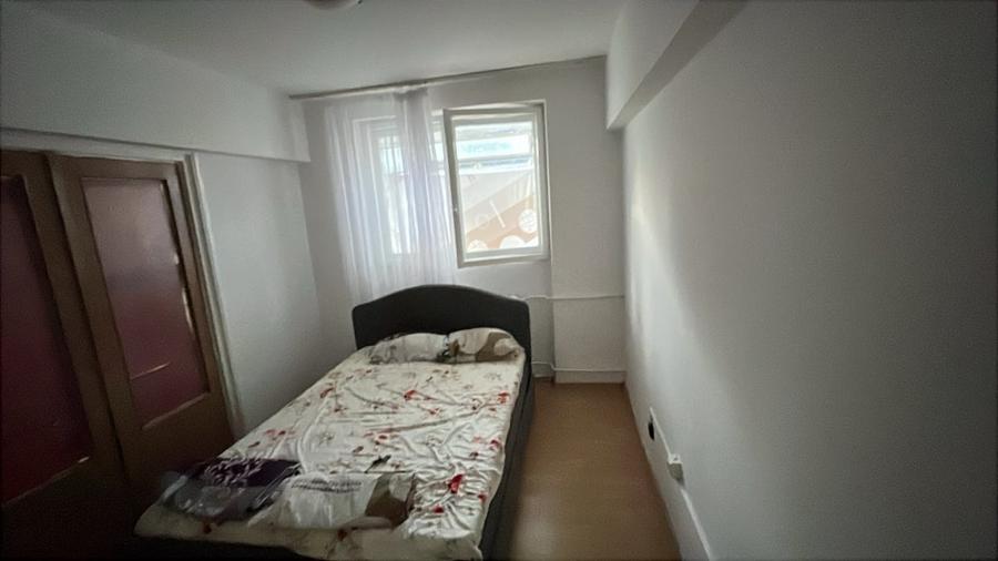 Apartament cu 3 camere decomandat, mobilat în Drumul Taberei