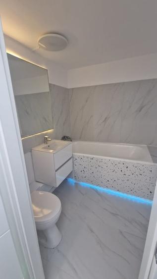 Apartament cu 2 camere decomandat în Rahova