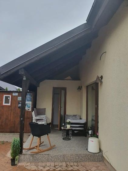 Casă cu 4 camere cu Canalizare în Giroc