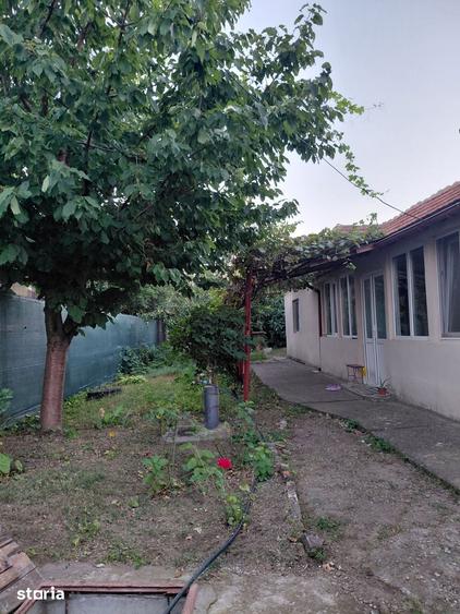 Casă cu 3 camere cu Teren 279 Mp în Dorobanți
