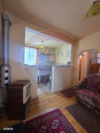 Casa de vanzare, curte proprie -Medias, str. Stadionului - 8