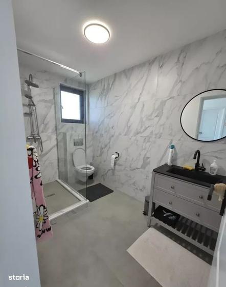 Casa individuala de vanzare cu 4 camere, amplasata pe un teren de 412 - 17
