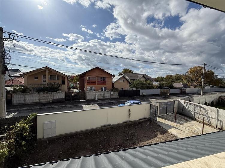 Casă individuală cu 5 camere cu Canalizare în Mogoșoaia