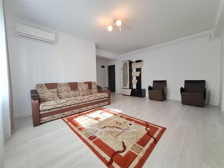 Apartament cu 2 camere semidecomandat, mobilat în Popas Păcurari