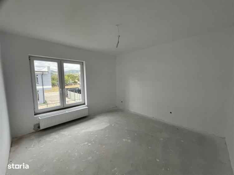 Casa duplex 123 mp, curte 200 mp, 4 camere Rasinari - 4