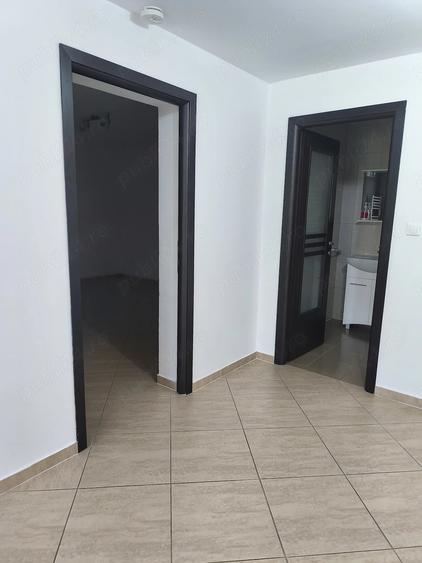 Spațiu comercial, de 37 mp, în Central