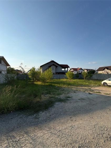 Teren de 500 mp, în Central