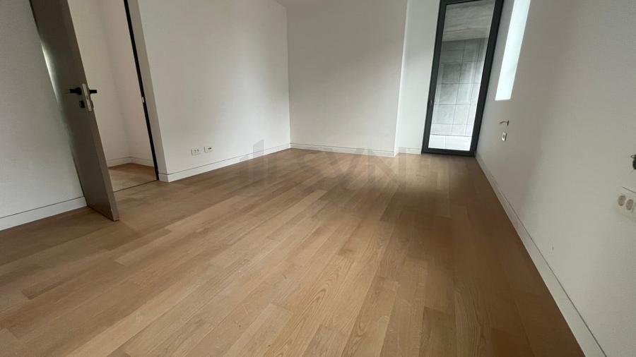 Apartament cu 2 camere semidecomandat în Floreasca