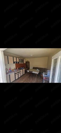 Casă cu 3 camere cu Teren 2084 Mp în Central