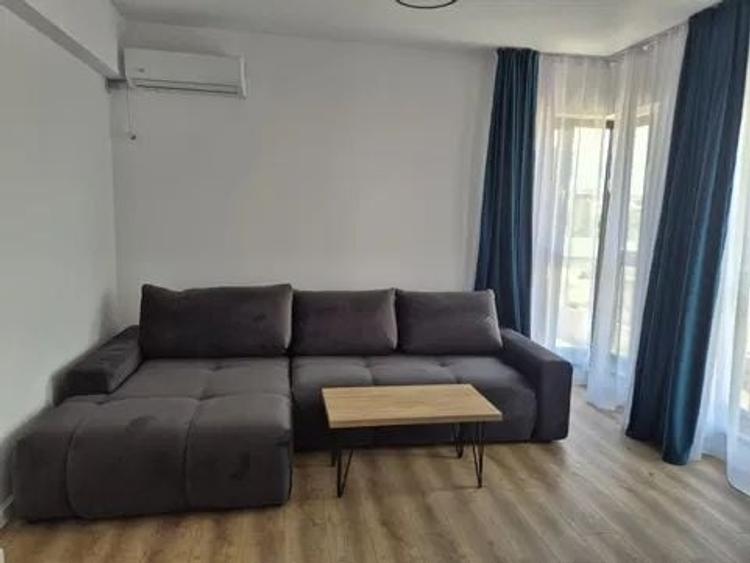 Apartament cu 2 camere decomandat, mobilat în Prelungirea Ghencea