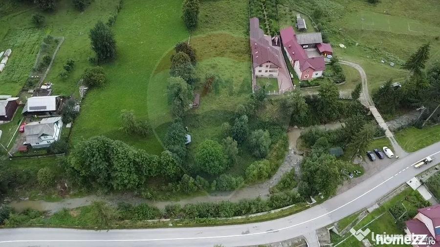 Teren de 33291 mp, în Poiana Micului