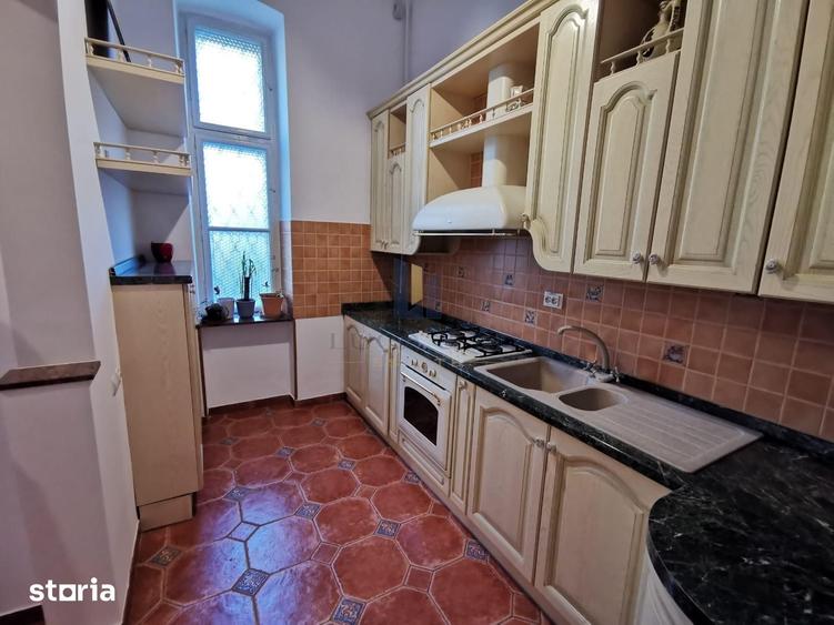 Apartament cu 4 camere în Fabric