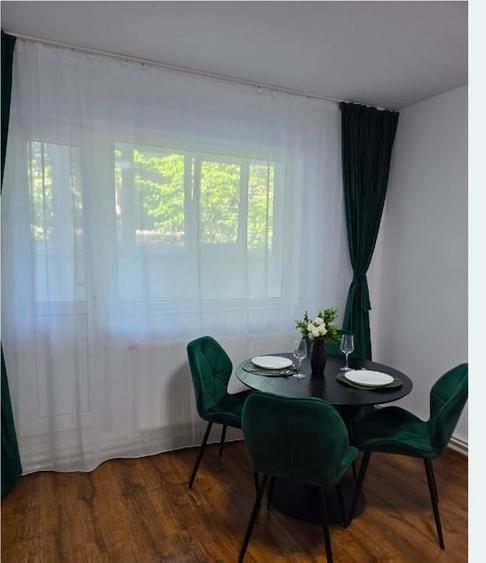 Închiriez apartament 2 camere - 2