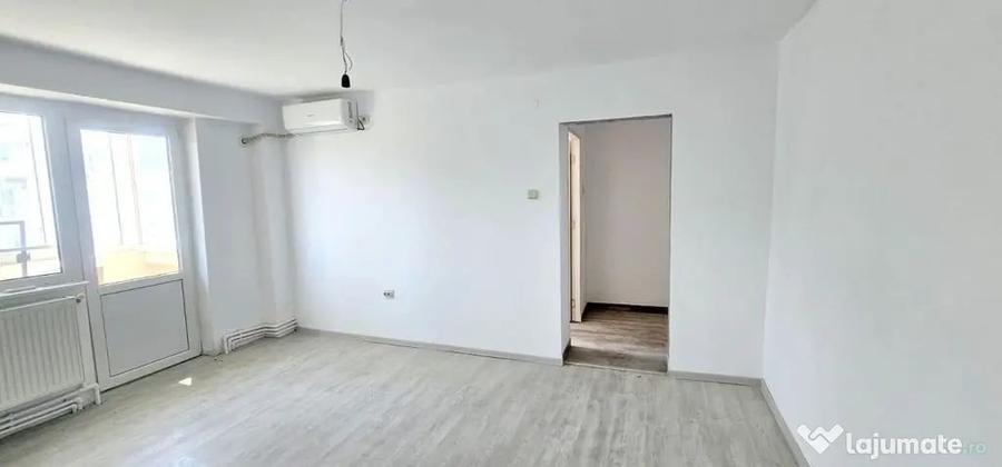 Apartament cu 2 camere decomandat în Viziru 3