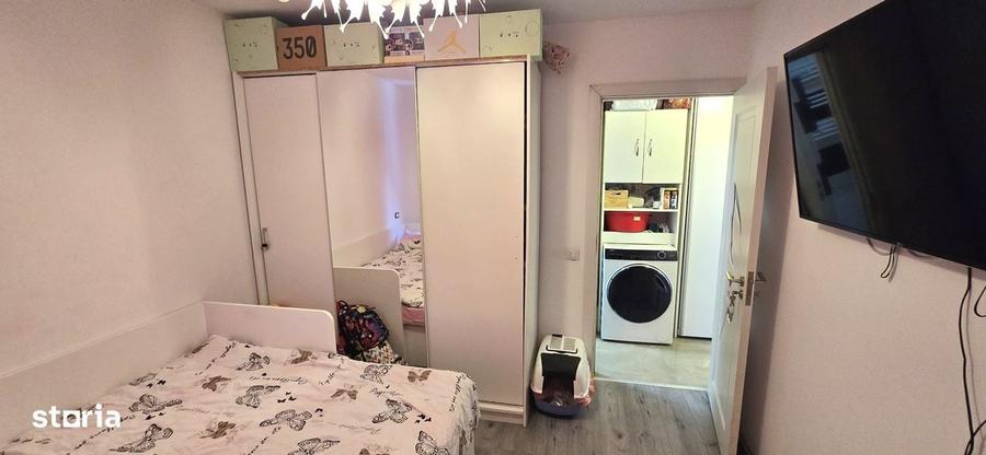 Apartament cu 3 camere în Alexandru cel Bun