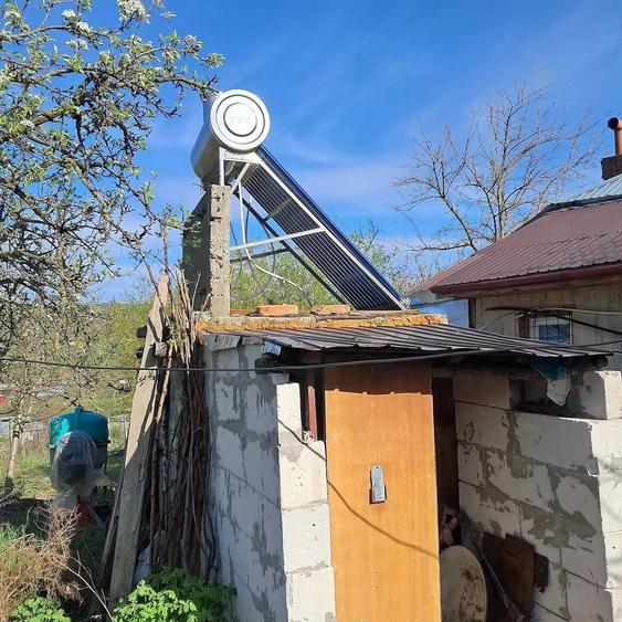 Casă cu 2 camere cu Teren 1000 Mp în Costuleni