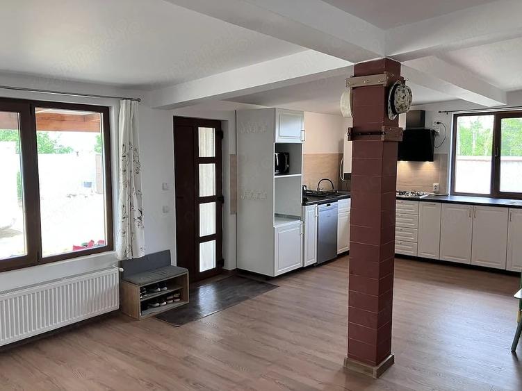 Casă cu Teren 780 Mp în Urseni