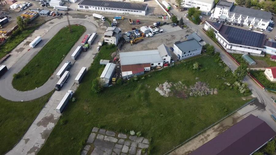 Teren Construcții intravilan de 6501 mp, în Central