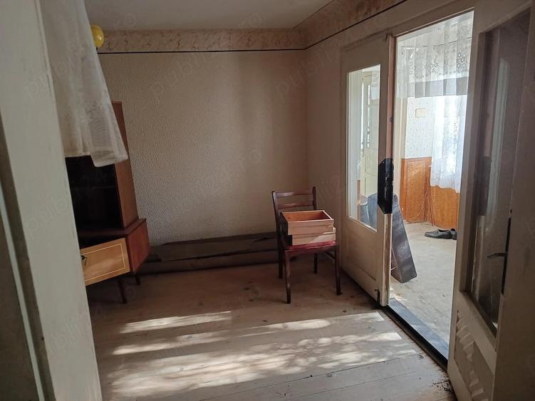 Teren de 2000 mp, în Poiana