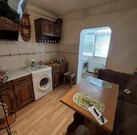 Apartament cu 3 camere decomandat în Malul Mureșului