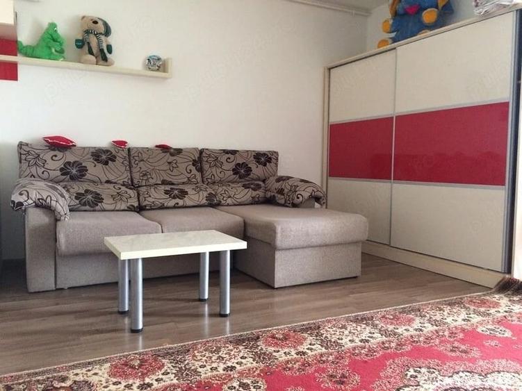 Garsonieră decomandată în Brâncoveanu