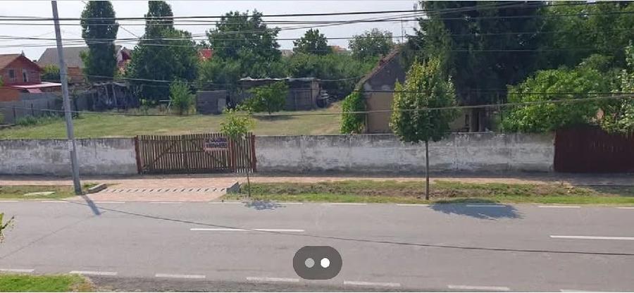 Teren de 1560 mp, în Central