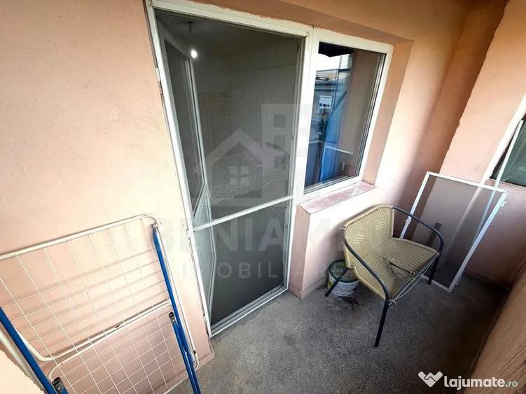 Garsonieră decomandată în Rovine