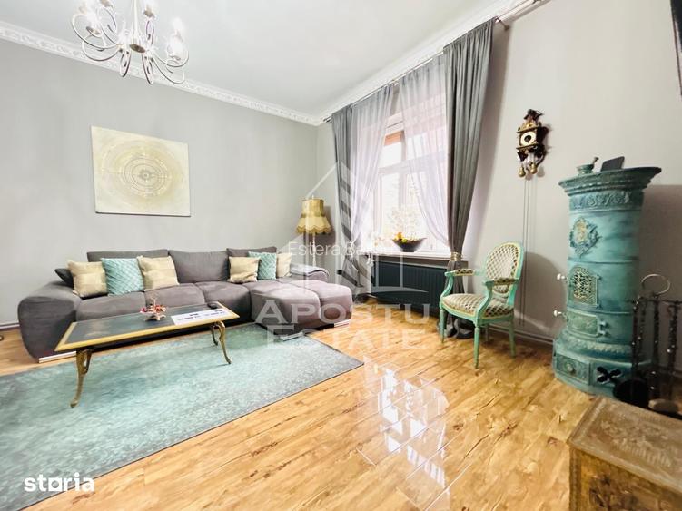 Apartament exclusivist, etaj intermediar, in Piata Maria Timisoara