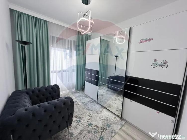 Casă cu 4 camere cu Teren 227 Mp în Ulmi