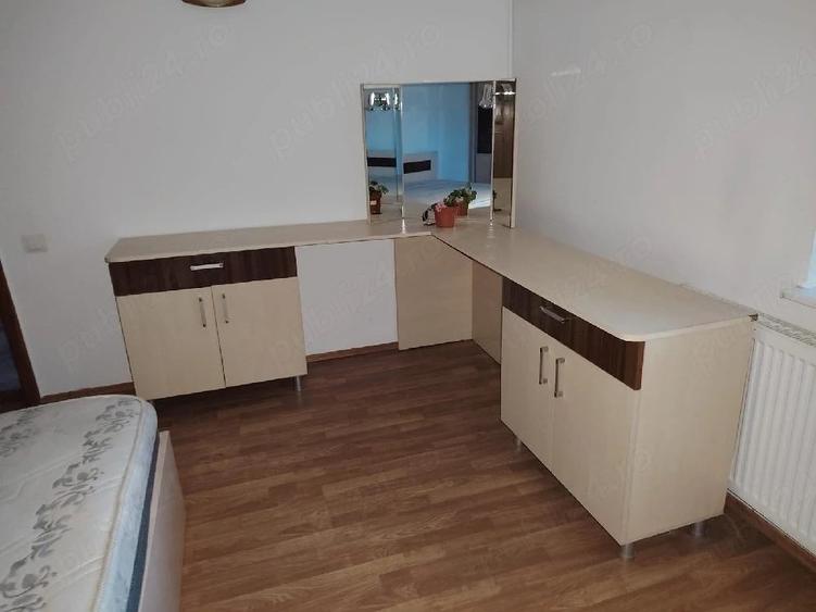 Casă cu 5 camere cu Teren 300 Mp în Nord