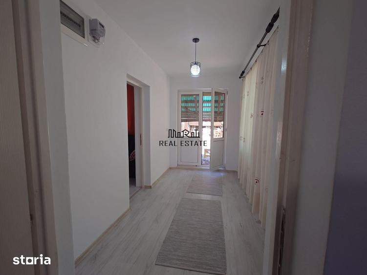Casă cu 4 camere decomandat cu Teren 7650 Mp în Buceș