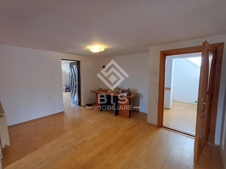 Apartament 3 camere, etaj 3 zona NORD - 1