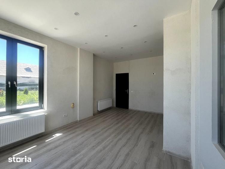 Spațiu comercial, de 750 mp, în Bod