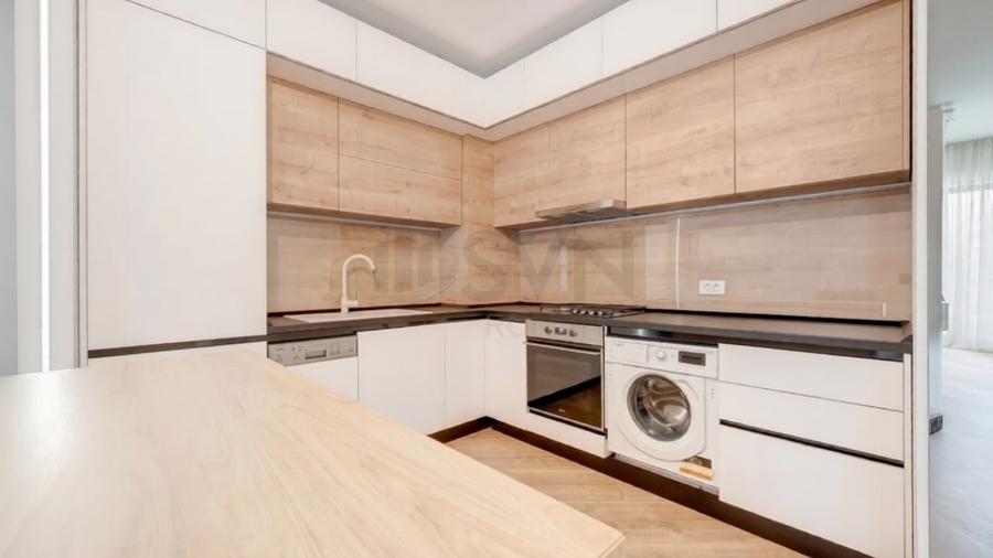 Apartament cu 3 camere decomandat, mobilat în Pipera