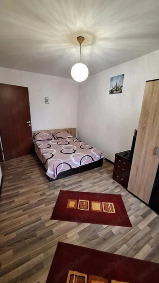 Apartament cu 2 camere decomandat în Calea București