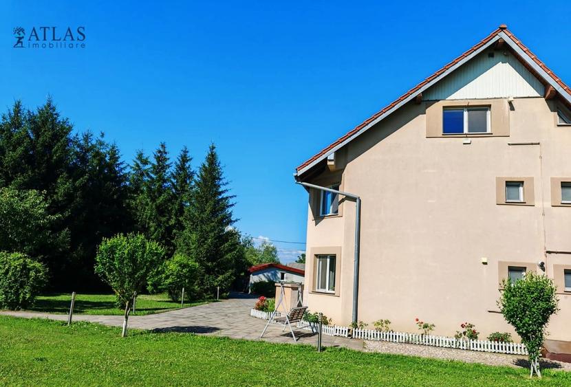 Casă individuală cu 5 camere cu Garaj în Stupini
