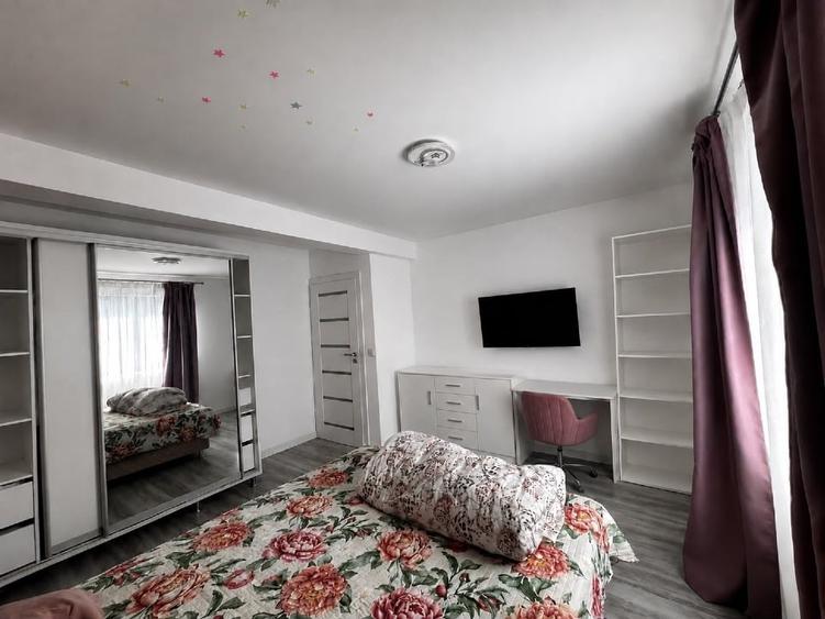 Duplex cu 3 camere cu Canalizare în Central