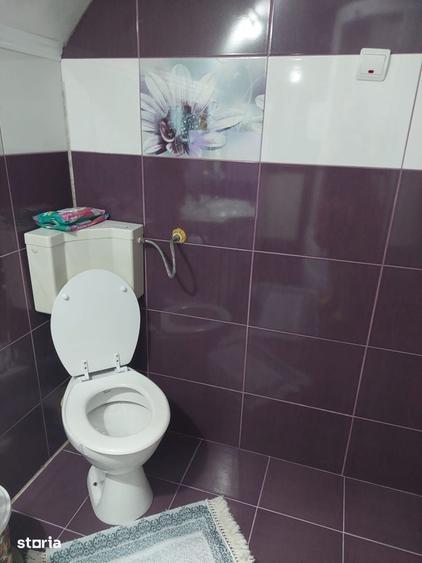 Casă cu 4 camere cu Teren 270 Mp în Războieni